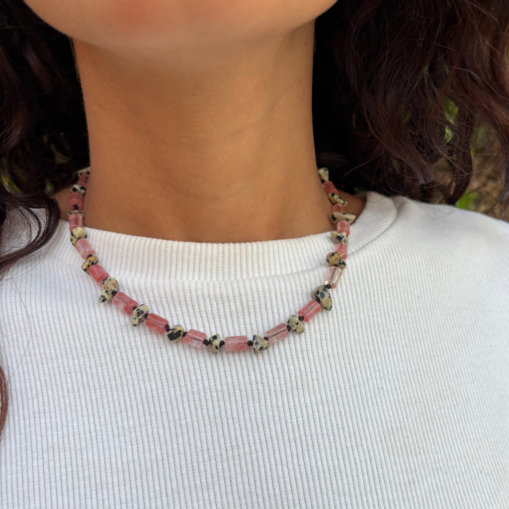 Rose Pebble Beaded Necklace