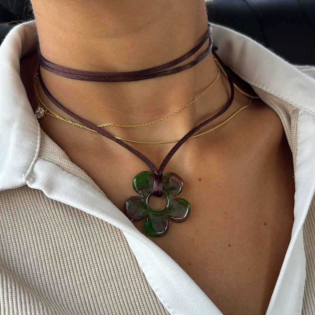 Flower Choker - Green & brown
