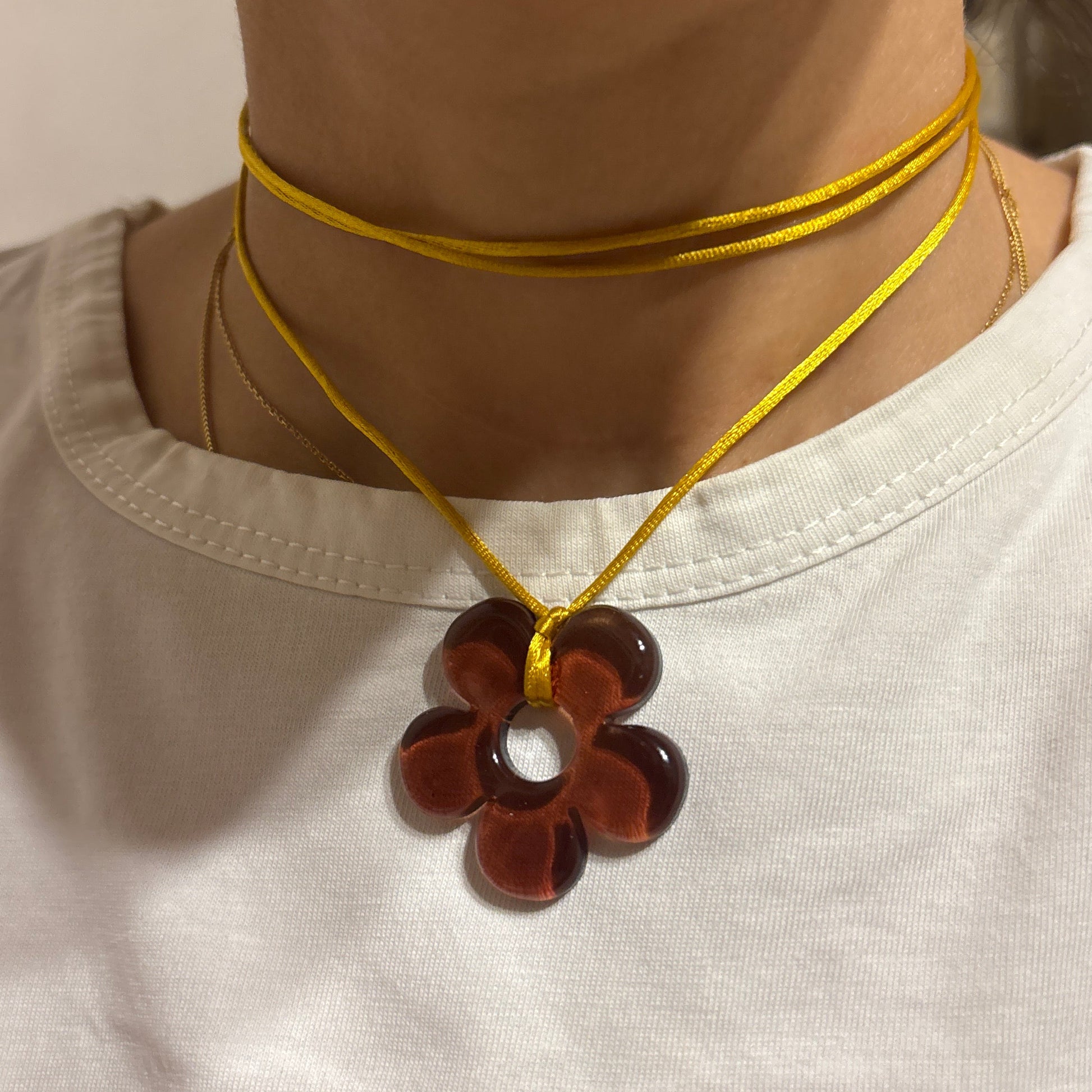 Flower Choker - Brown & Gold