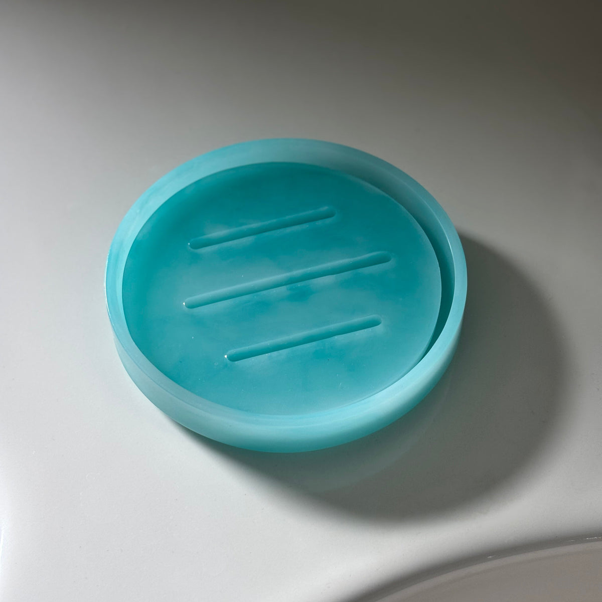 Aqua Round Soap Dish