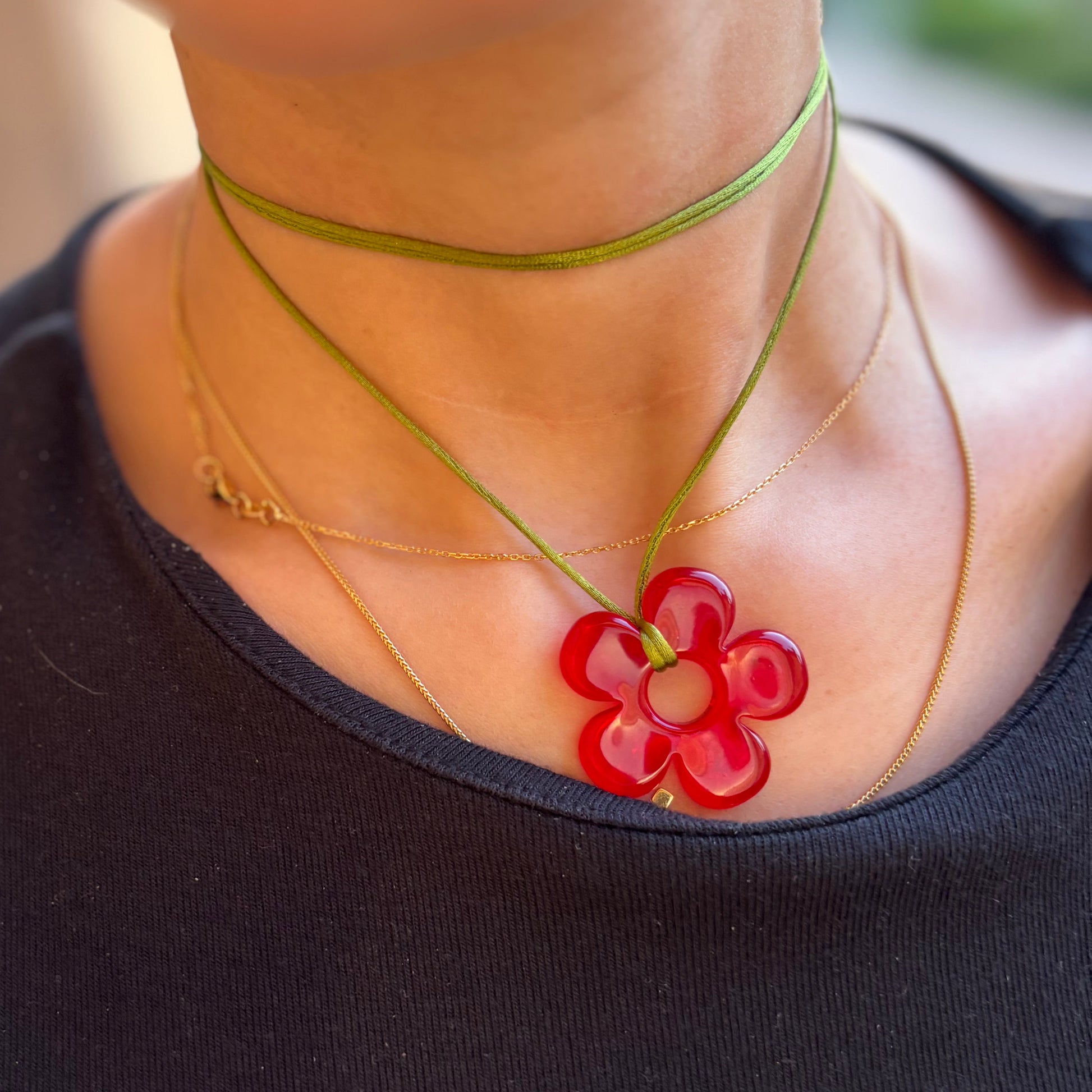 Flower Choker - Olive & Red