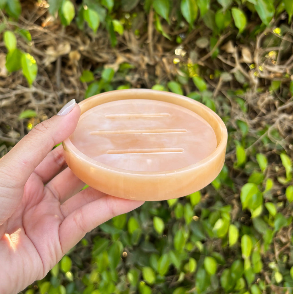 Peach Cream Round Soap Dish