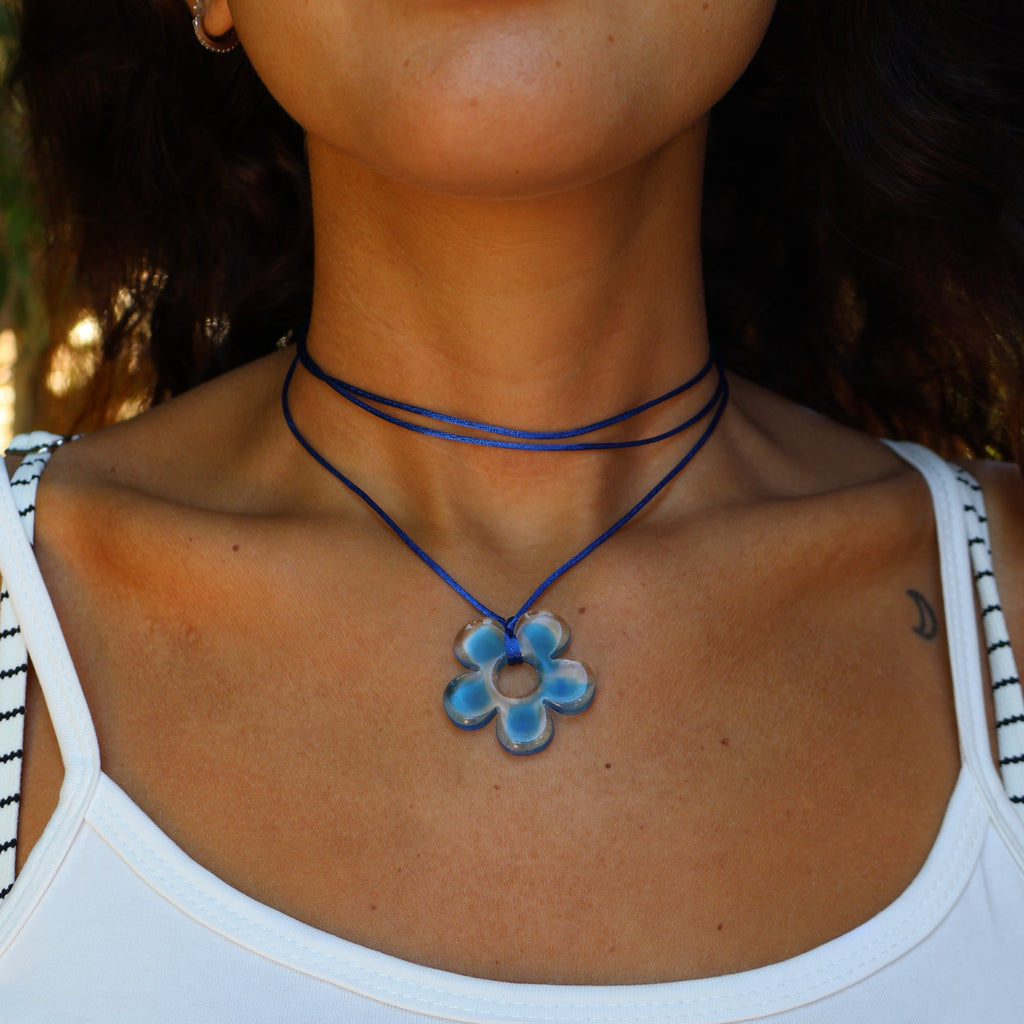 Flower Choker - Blue & Clear