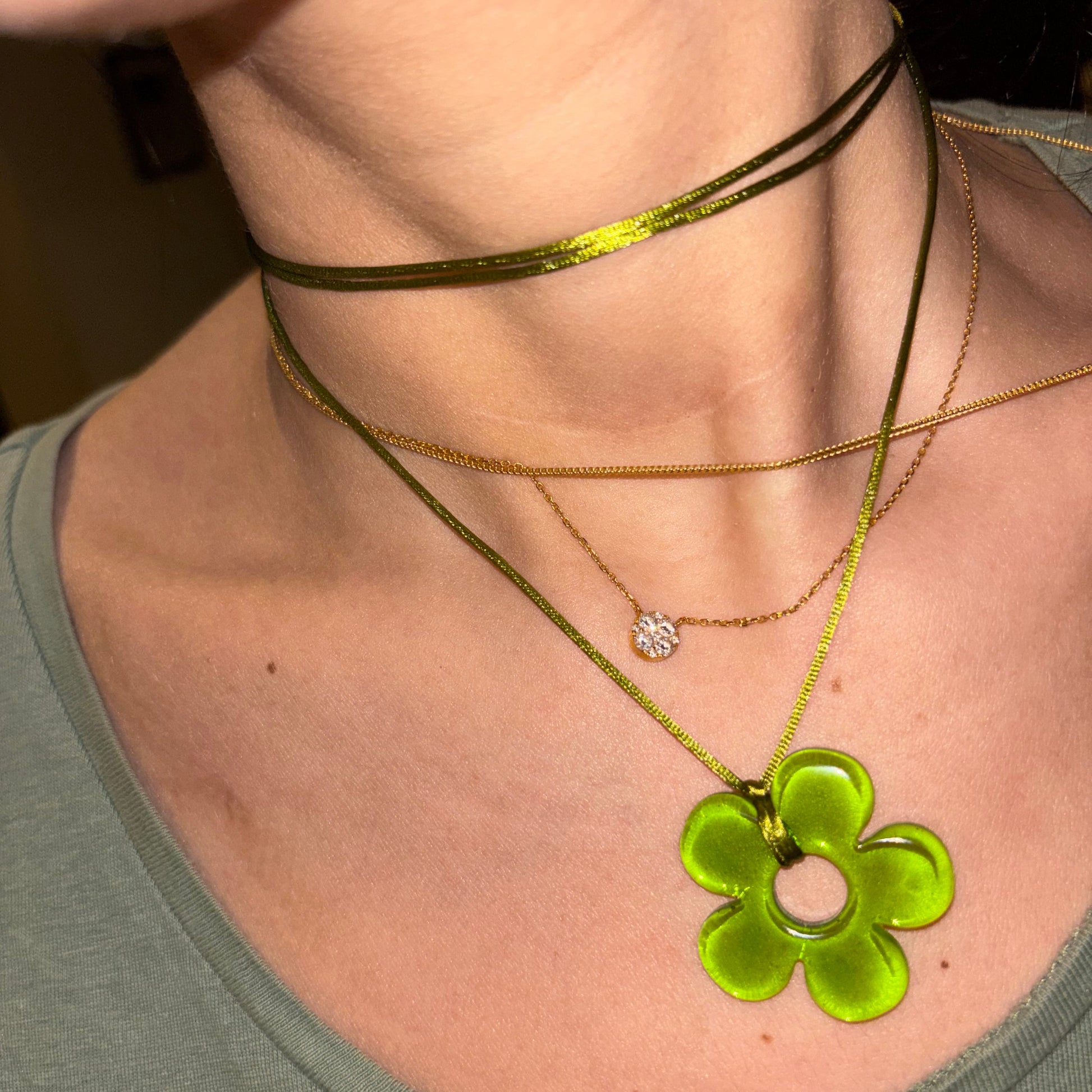 Flower Choker - Kiwi & Olive