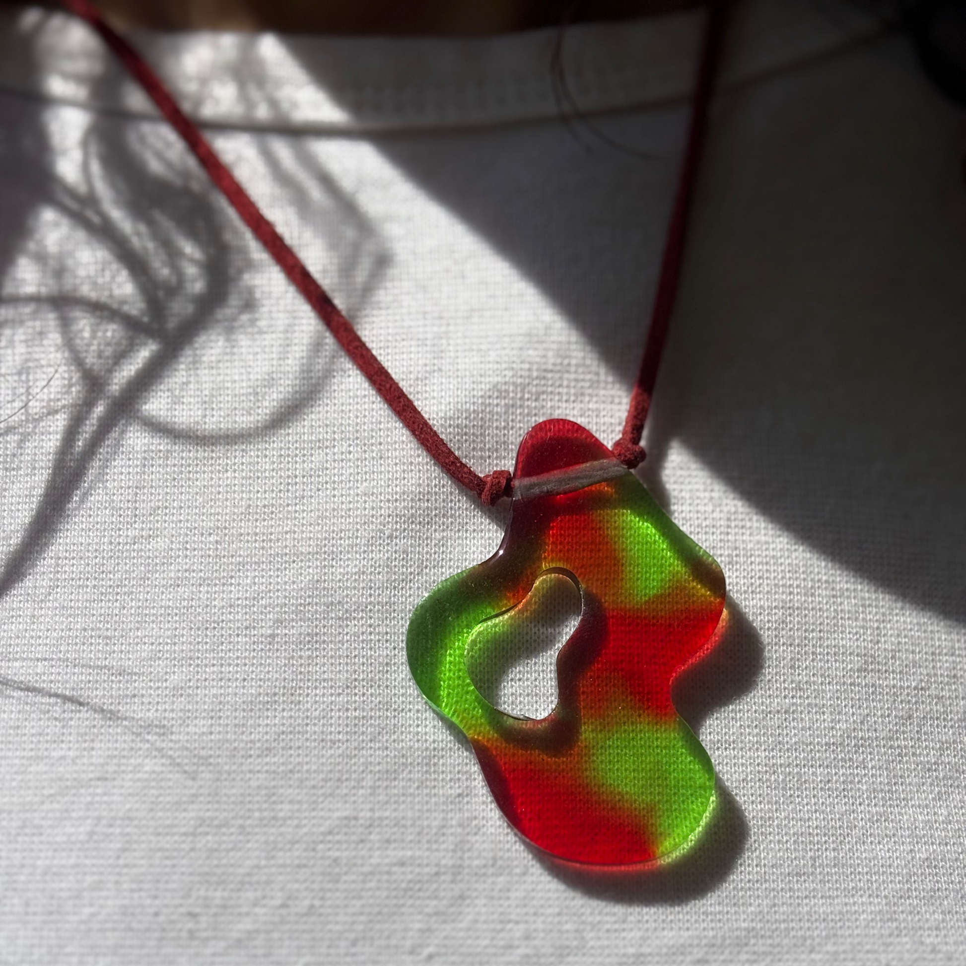 Asymmetrical Choker - Red & Green