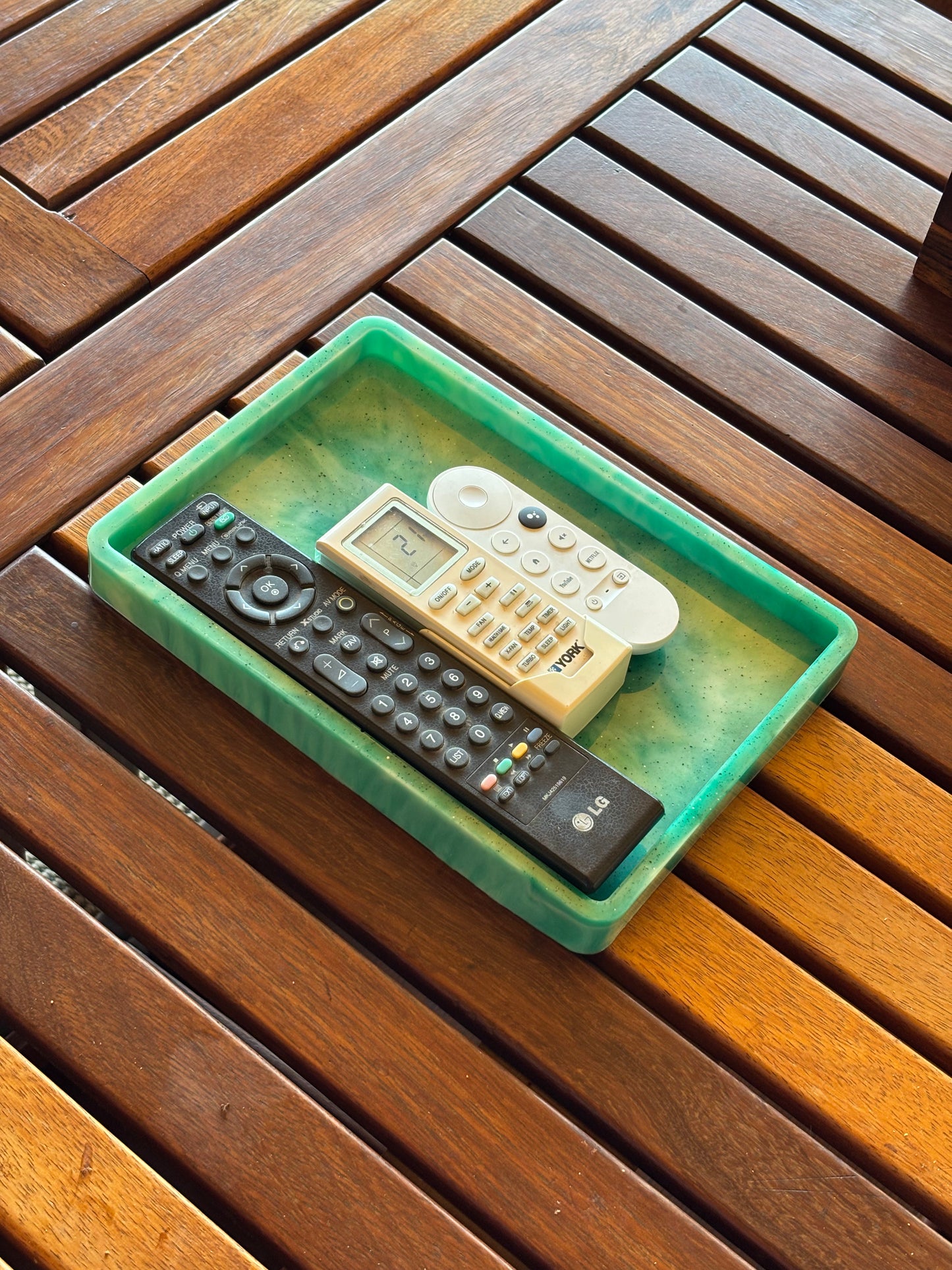 Green & Light Pink Organizer Tray